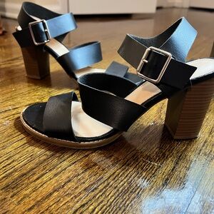 Old Navy Black Heels